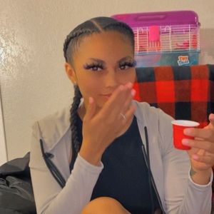 Meet your Posher, Juleanna